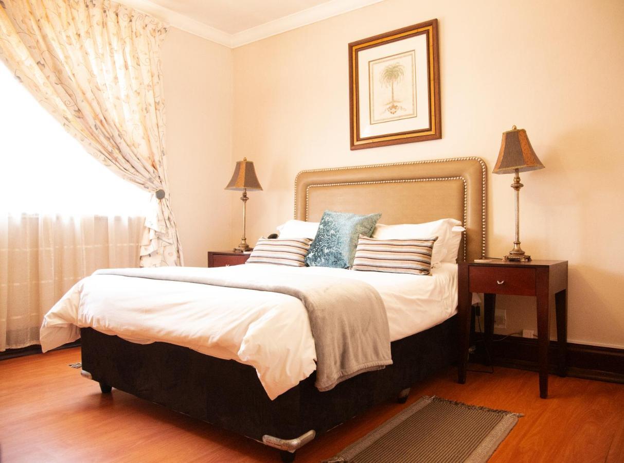 Casa Toscana Lodge Pretoria-Noord Esterno foto